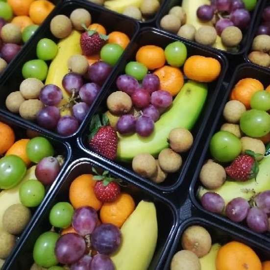 

[BARU KIRIM INSTAN/SAMEDAY] Snack Box Premium Buah Segar Enak READY TO EAT untuk segala macam acara