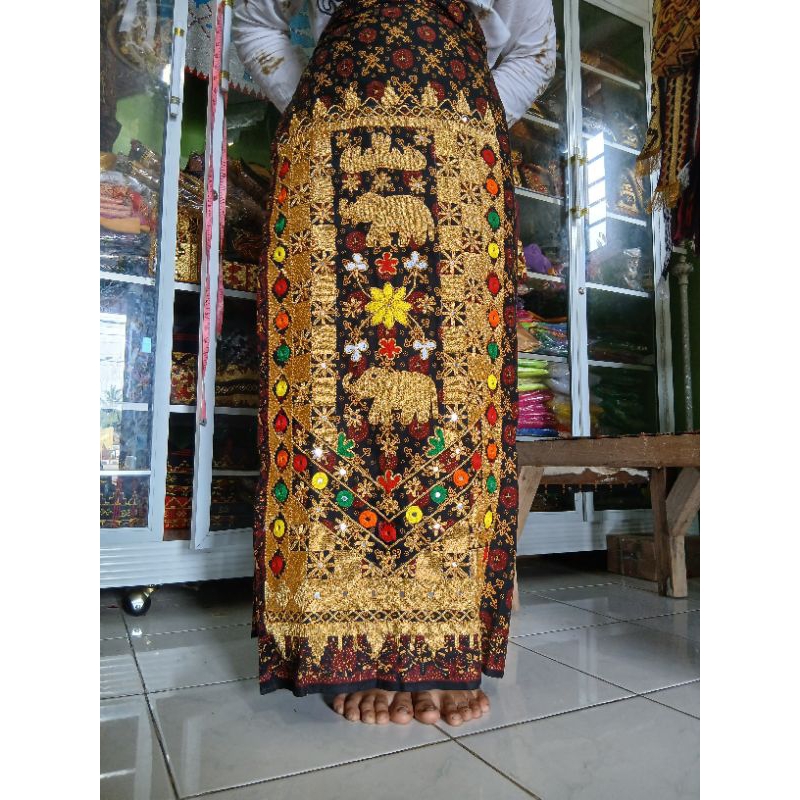 rok tapis / sarung tapis / sarung perempuan / tapis lilit