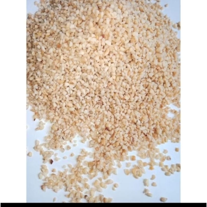 

Kacang Tanah Matang Cincang Halus Kemasan 1kg