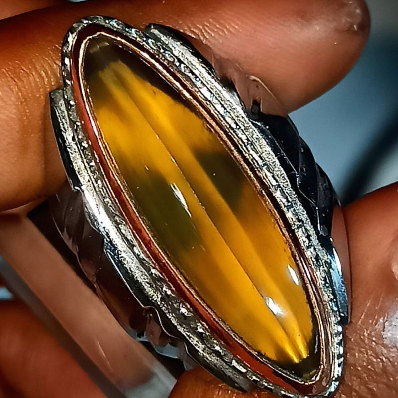 cincin batu anggur cat eye