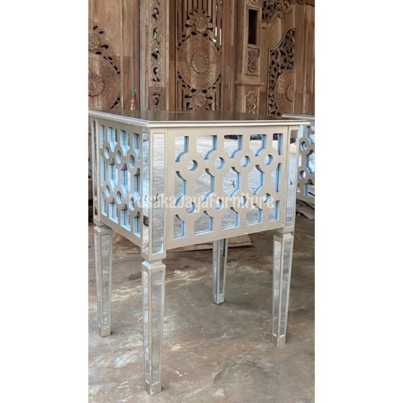 Kotak Angpau Kaca Dekorasi Pelaminan