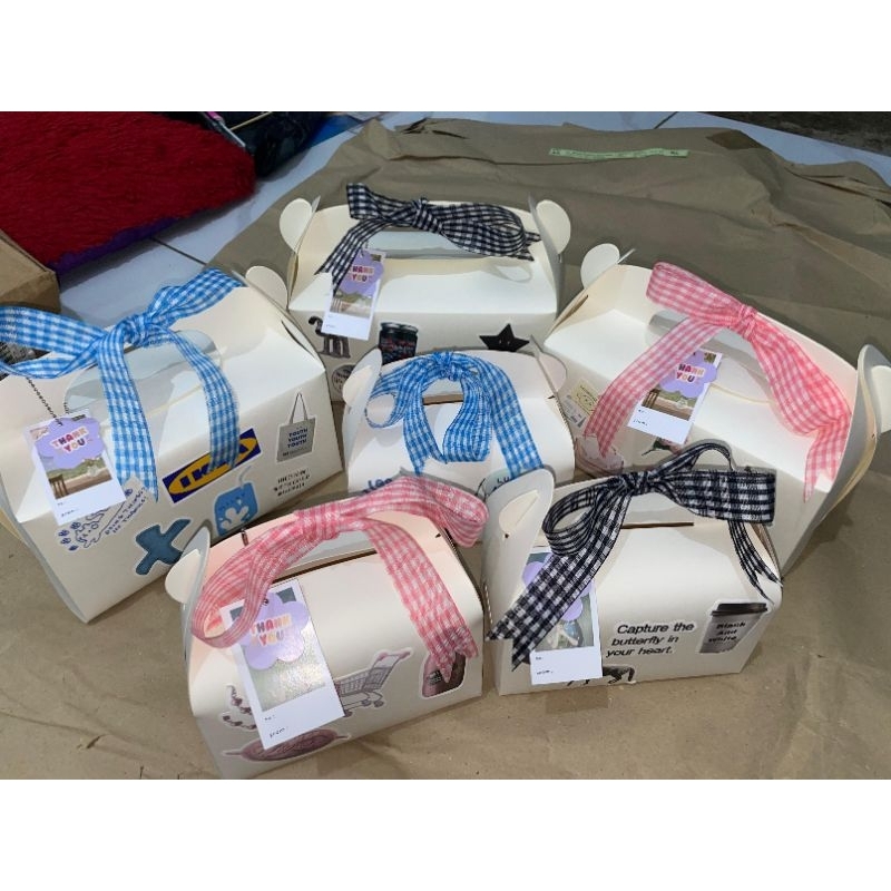 

Gable box/ Gift Box/ Hampers (ONLY BOX TANPA ISIAN)