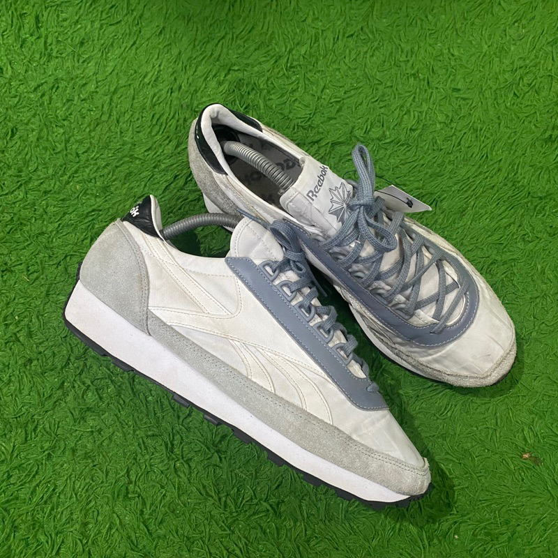 Reebok Aztec White/Grey | SIZE 42 .5