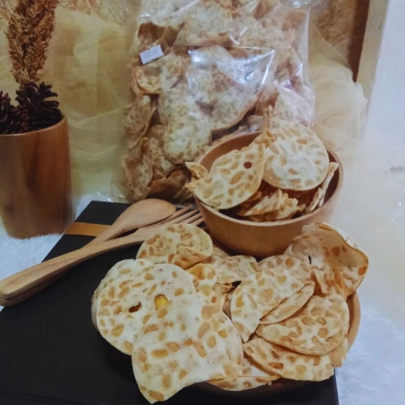 

Keripik Tempe | DeCeCe Shop