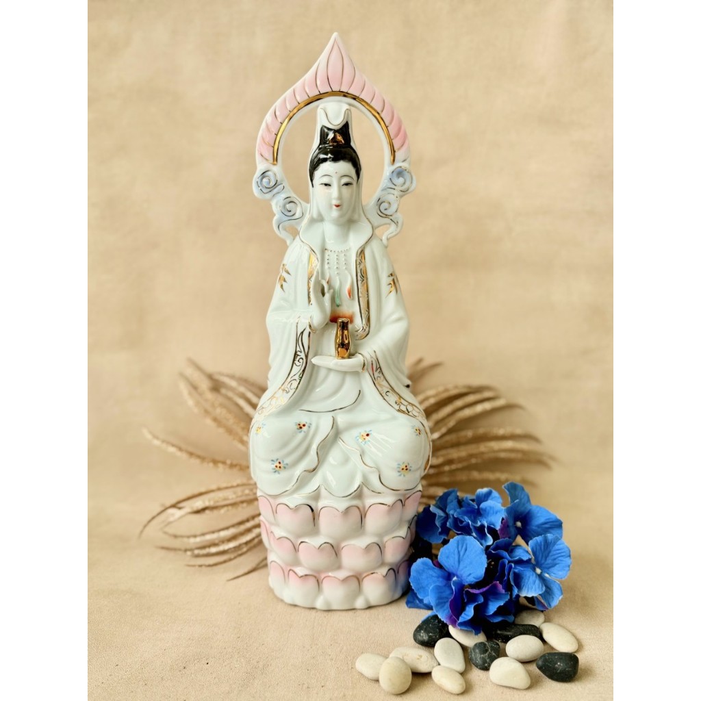 Kwan Im Goddess Ceramic Statue - Symbol of Compassion and Peace Patung Dewi Kwan Im Keramik - Simbol