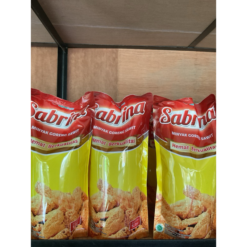 

Sabrina Minyak goreng Sawit Lemat Berkualitas 1Liter dan 2Liter