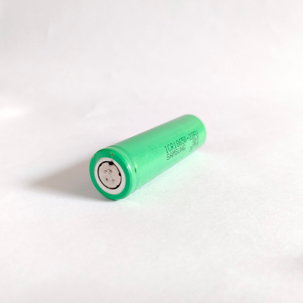 Samsung ICR18650-22F 2200mAh 3.6V Baterai Lithium-Ion Kapasitas Tinggi