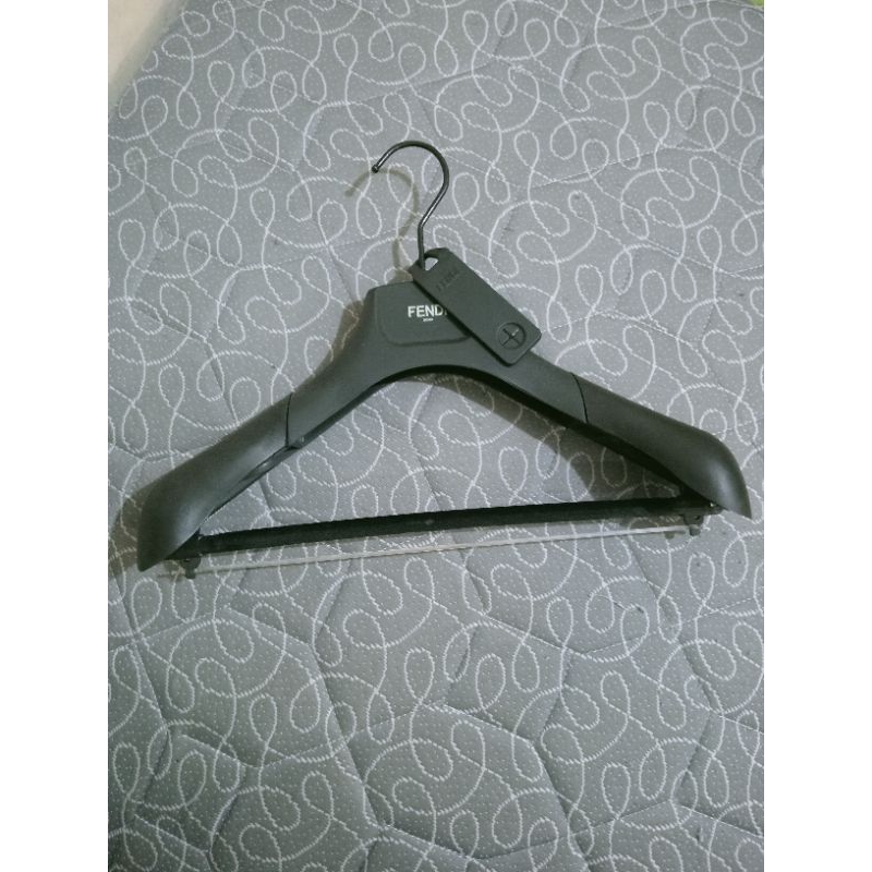 Fendi Roma Hanger Gantungan Original Second