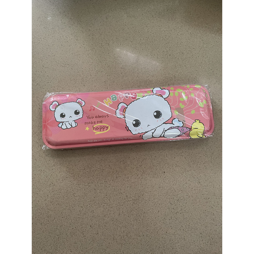 

Kotak Pensil Motif Beruang Putih (Per Satuan)