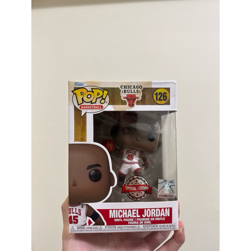 FUNKO POP CHICAGO BULLS MICHAEL JORDAN 45
