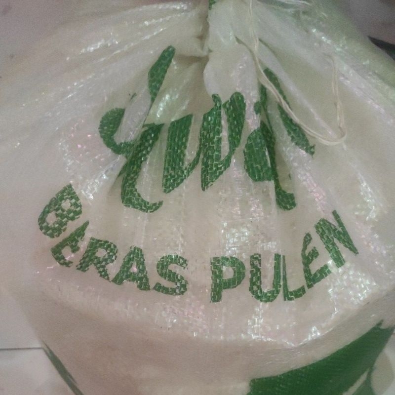 

Beras Premium Lokal - Harga Terjangkau, Kualitas Terbaik