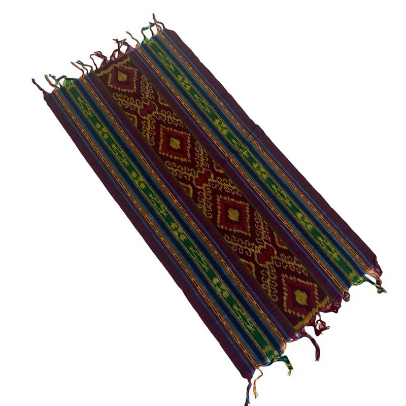 kain tenun motif etnik nusantara / taplak meja tenun etnik