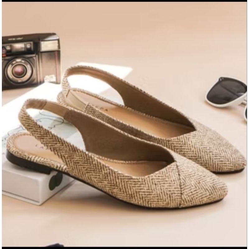 Preloved Kirei Sepatu Sandal Merk Lapepa