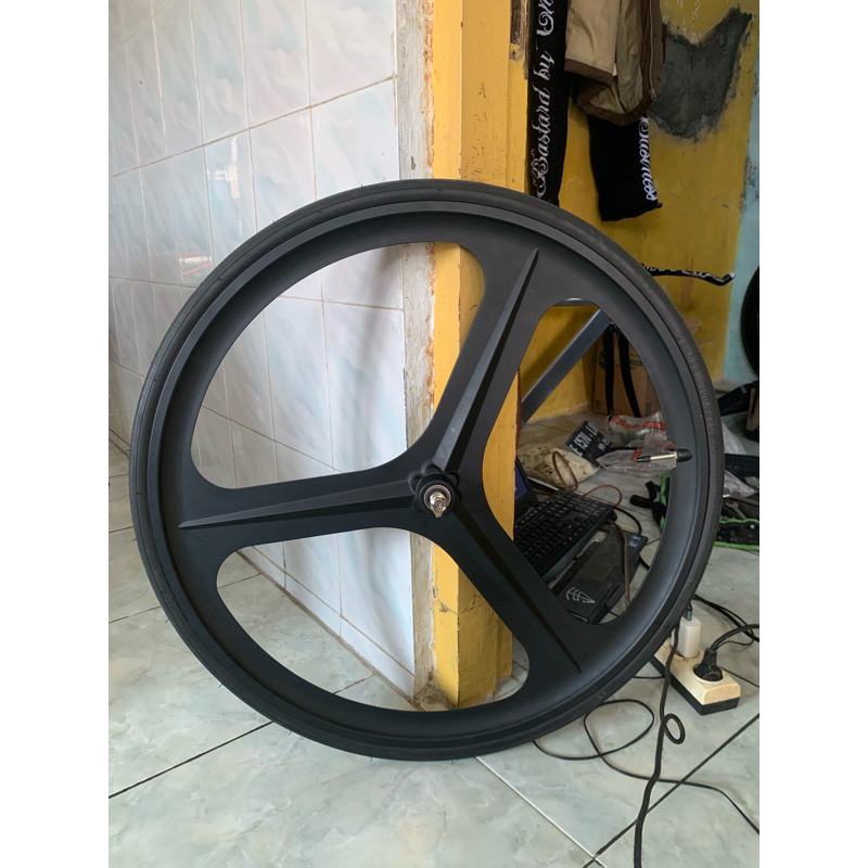 trispoke mettler 700c