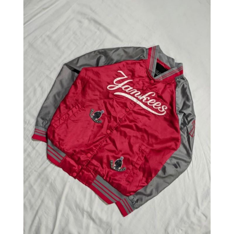 VARSITY MLB YANKEES SATIN