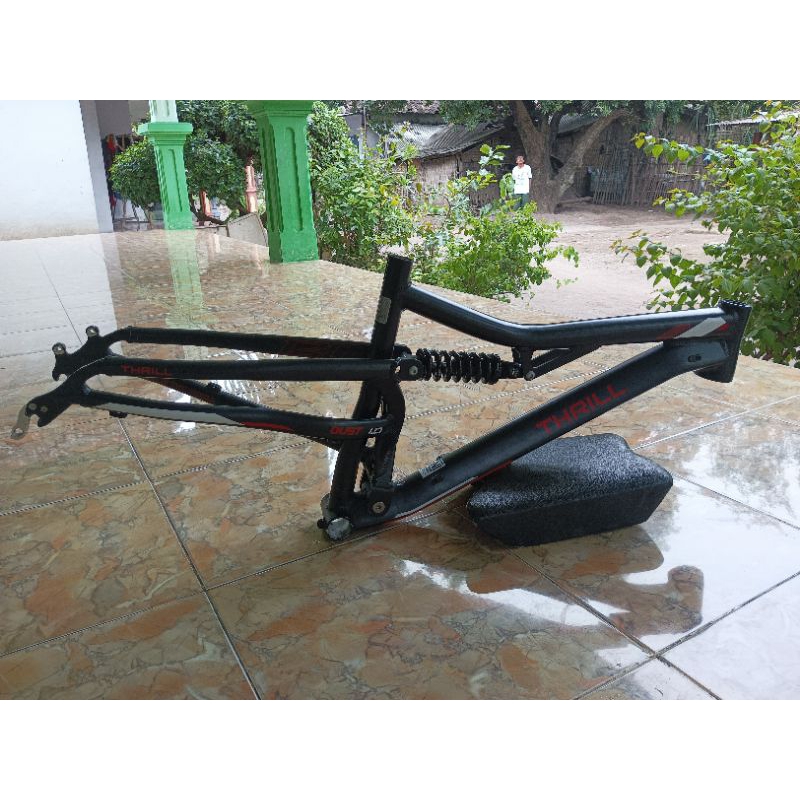 Frame Thrill Oust 1.0 M 27.5
