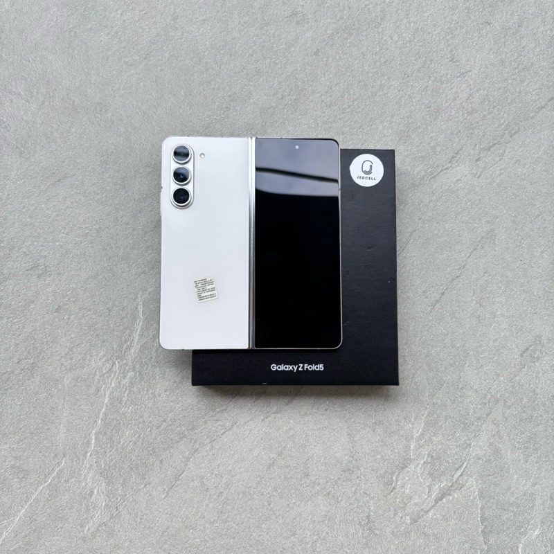 Samsung Z Fold 5 12/512GB Second Resmi Indonesia