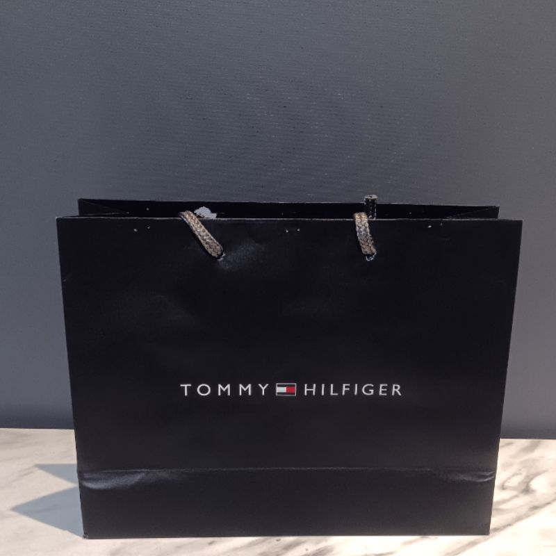 

PAPERBAG TOMMY HILFIGER