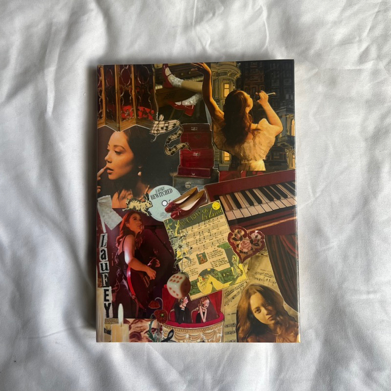 

Red Laufey Notebook - A5 Hardcover Buku Catatan / Buku Tulis