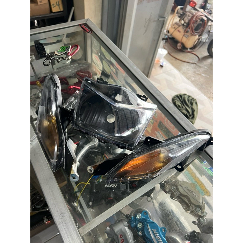 Reflektor Lampu Depan Plus Sein Beat Karbu Costum Hitam Smoke