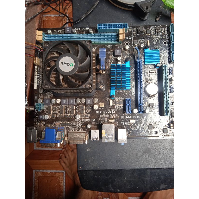 AMD FX 6300 + MOTHERBOARD