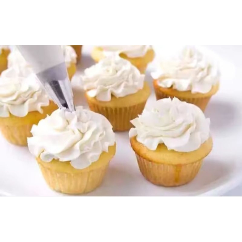 

Telaris 500gr butter krim siap pakai untuk toping aneka cake, tart