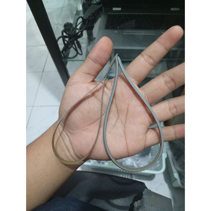 Karet Kaki Laptop HP 14s-Dq HP 14s-Dq Normal tested seken Original [ karet kaki laptop bantalan bawa