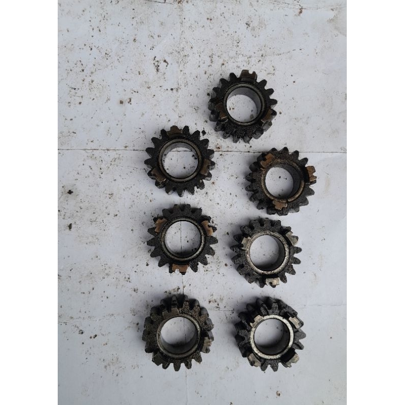 Gigi rasio transmisi AS kopling mata 17 Honda astrea grand prima star supra x original