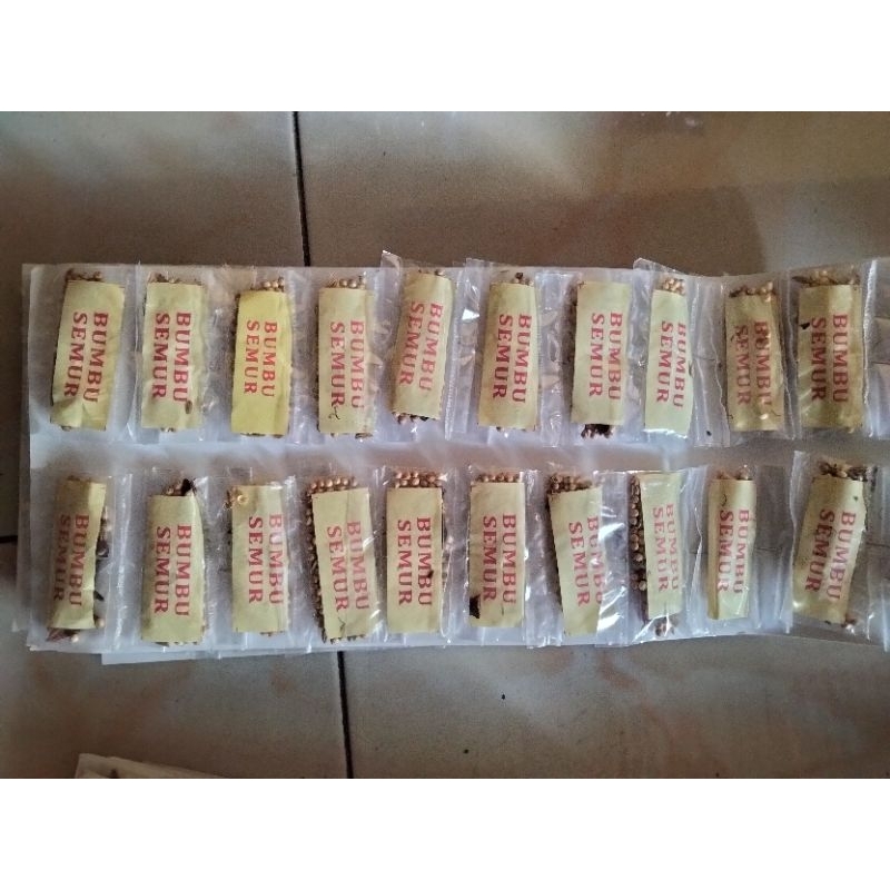 

bumbu semur renceng isi 20bks