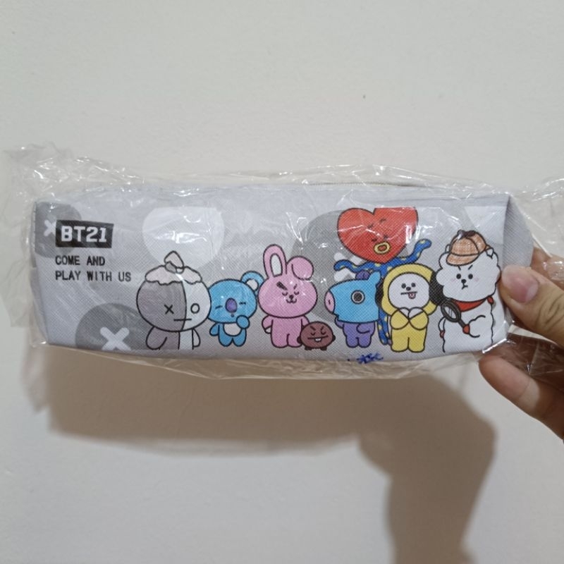 

KOTAK PENSIL BT21