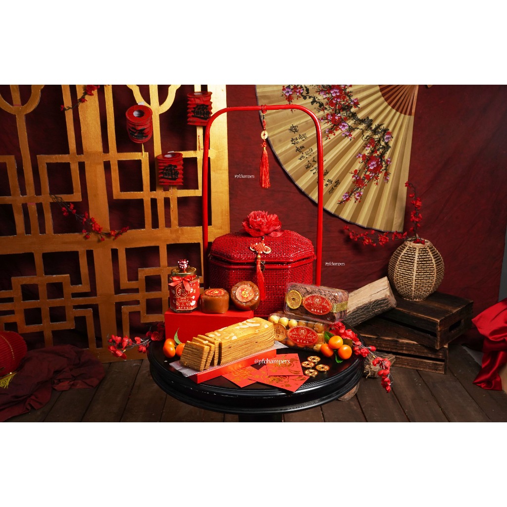 

GONGXI-07 HAMPERS CHINESE NEW YEAR CNY KADO BINGKISAN HADIAH PARCEL KUE KERANJANG NASTAR SINCIA PARCEL IMLEK UNIK TERMURAH