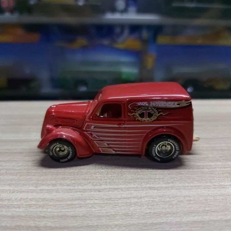 HOT WHEELS ANGLIA PANEL - LOOSE - TREASURE HUNT - STH - THS