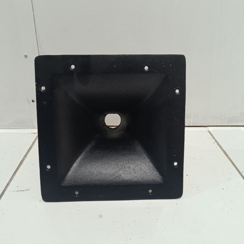 Horn tweeter 22x22 Baut alm Besi / Corong tweeter 22x22 Baut Besi