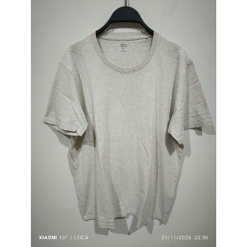 Kaos Uniqlo Supima XL