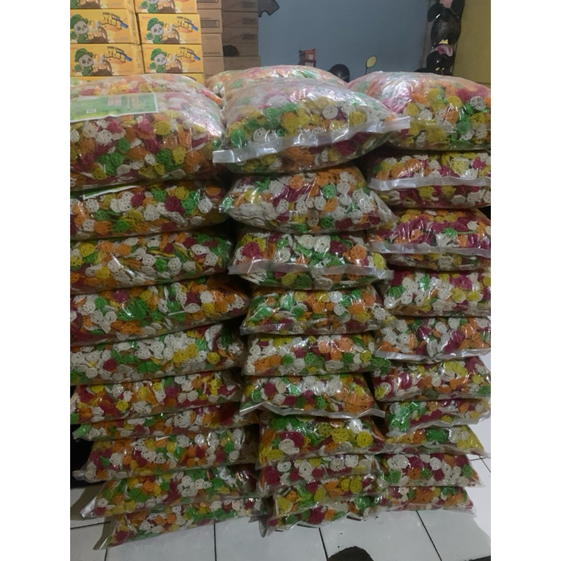 

Kerupuk Bawang Mentah seblak raphael Per 500 gr Aneka Bentuk