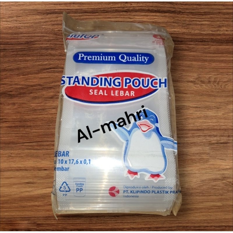 Standing pouch 10x17