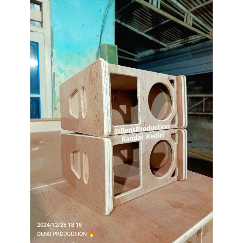 Box Speaker LINE ARRAY CUSTOM 6 INCH