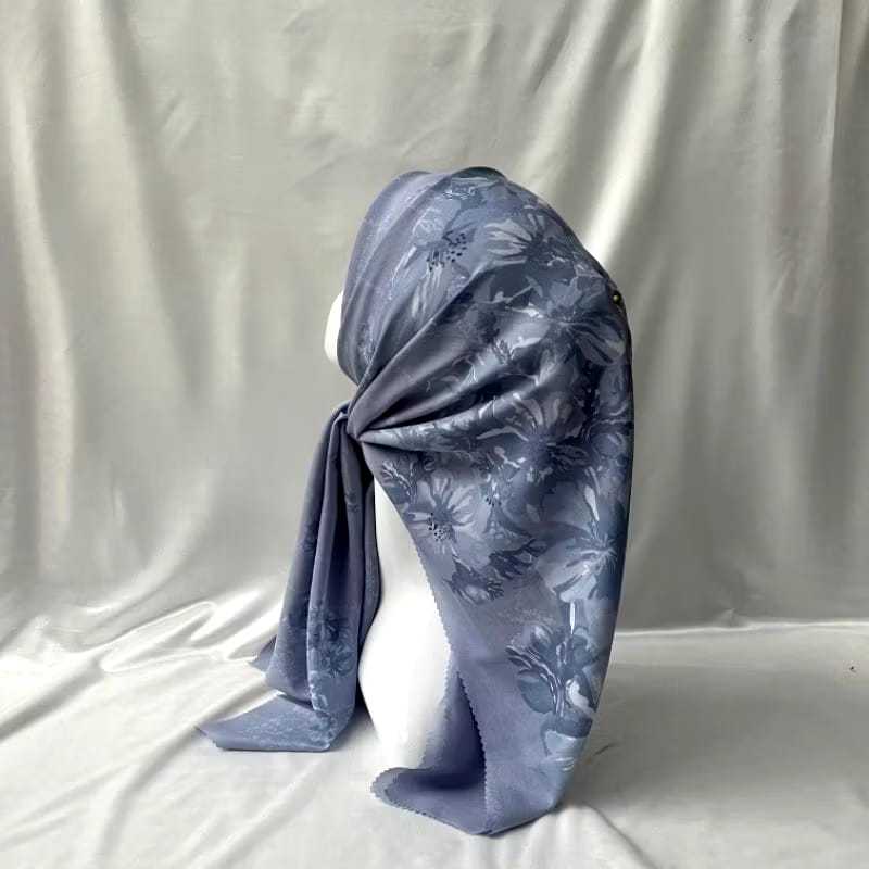 HIJAB VOAL SEGI EMPAT / HIJAB SEGI EMPAT MOTIF VOAL / VOAL PREMIUM / HIJAB LEBARAN