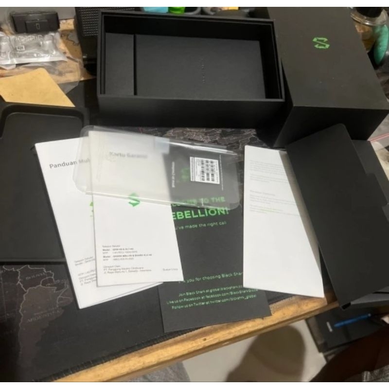 dus box original copotan bekas BLACK SHARK 2SKW-H0