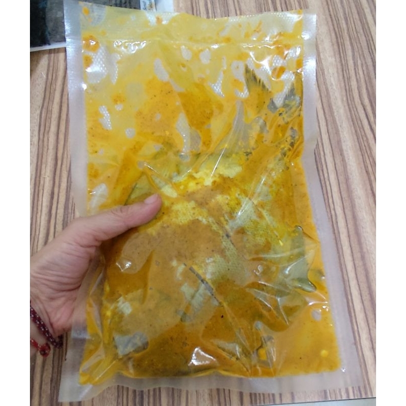 

Bawal Hitam Bumbu