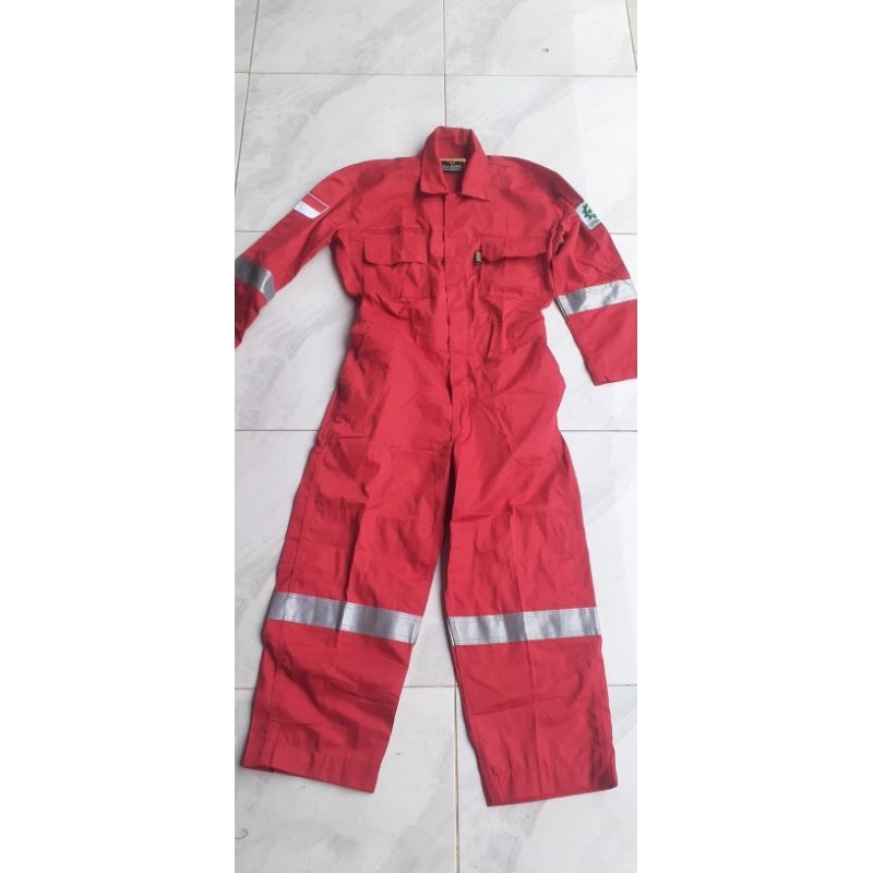 Coverall maxx cover merah