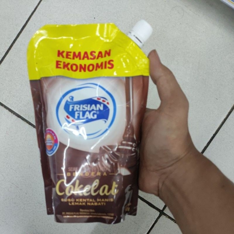 

KENTAL MANIS FRISIAN FLAG COKLAT