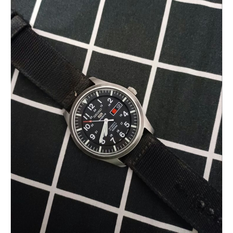 Jam Tangan Pria Second Seiko 5 Sports Automatic Cal 7S36 Black Dial