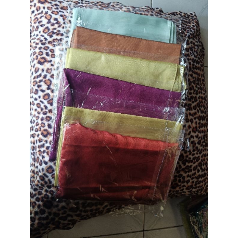 Jilbab segiempat/ jilbab murah/jilbab promo