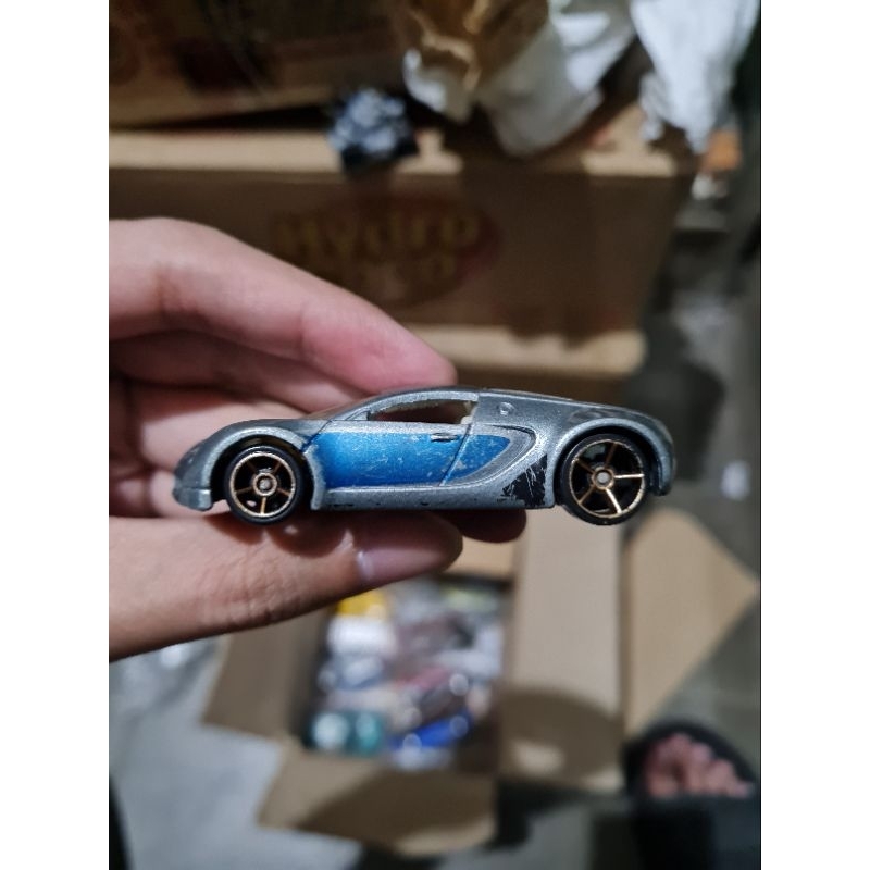 hot wheels hotwheels bugatti veyron satin loose baret