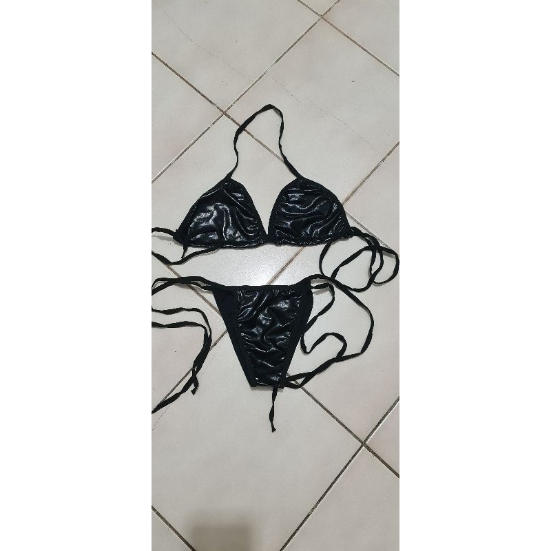 set bra dan g string bahan kulit model tali