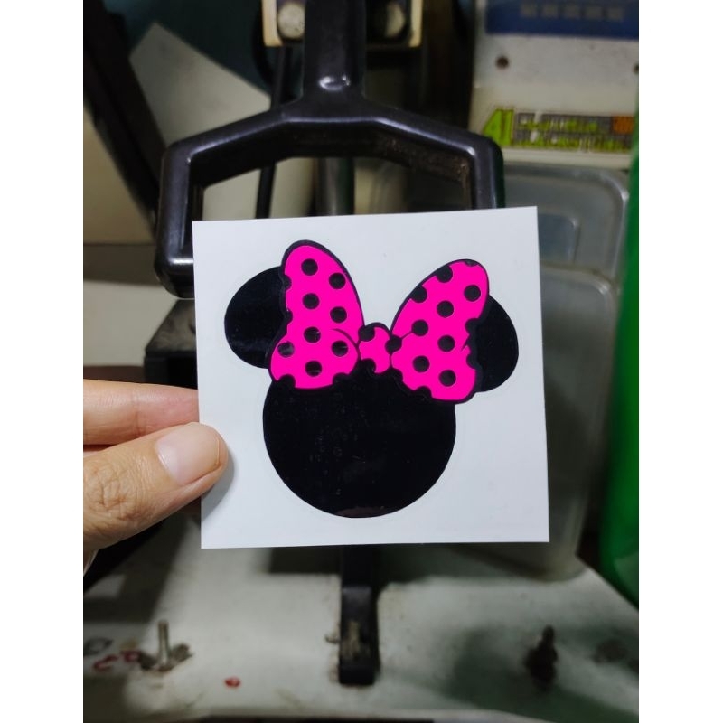 

stiker cutting Minnie mouse bando sticker lucu