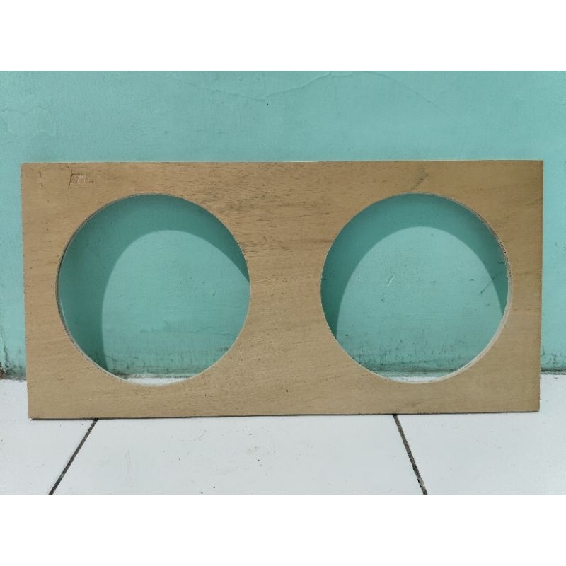Lubang depan box speaker 8 inchi double