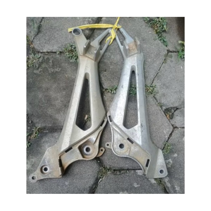 POSTEP FOOTSTEP BOSTEP SUPRA 125 BATMAN NON DD ORI