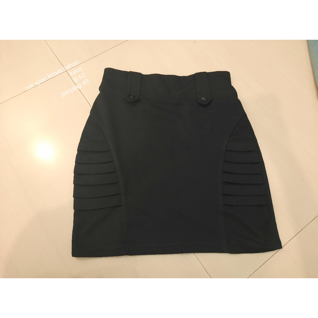 Rok Span Hitam Mini Preloved